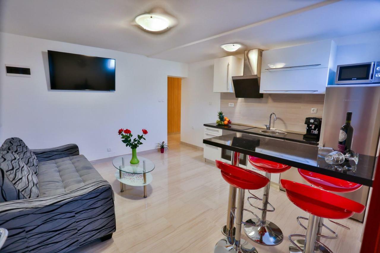 Luxury Apartment M&N In Split - Free Parking Екстер'єр фото